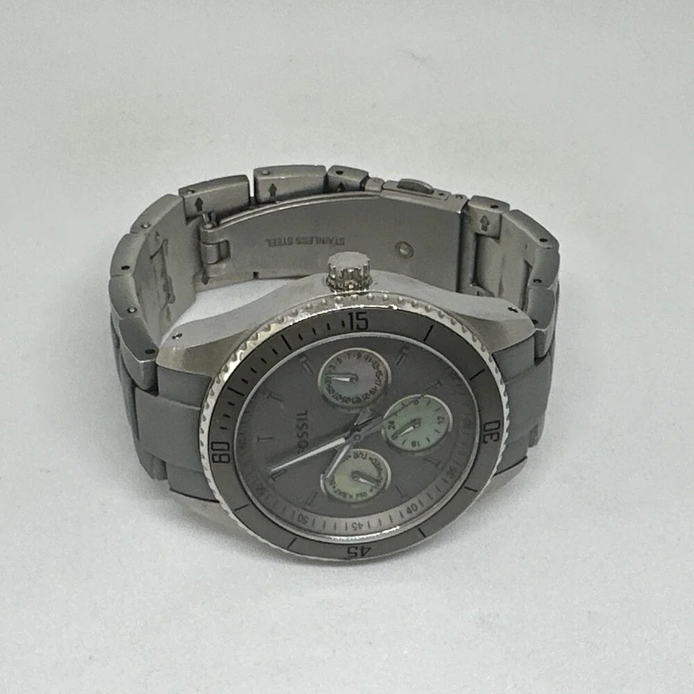 Fossil Stella ES3040 Womens Gray Stainless Steel Analog Dial Quartz Watch HME726